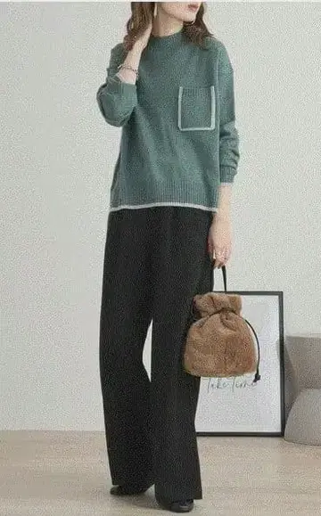 BRODIAEA 캐시미어 혼방 포켓 배색 하이넥 가벼운 얇은 소재 니트