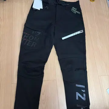 M 사이즈 아이즈 프론티어 롱 바지