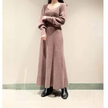 SNIDEL 스퀘어넥 니트 원피스