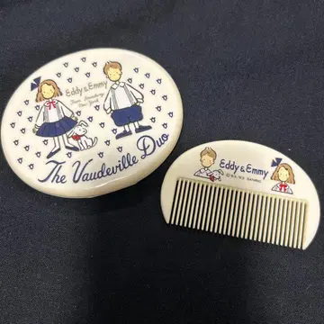 1993년 산리오 보드빌 듀오 거울 빗 세트 레트로