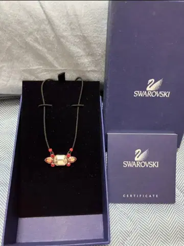 SWAROVSKI 스와로브스키 목걸이 대형 스와로