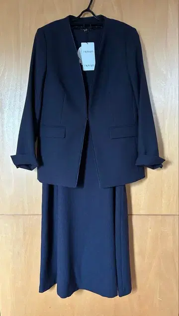 새상품 인디비 INDIVI 세레모니 수트 셋업 수트 36 네이비