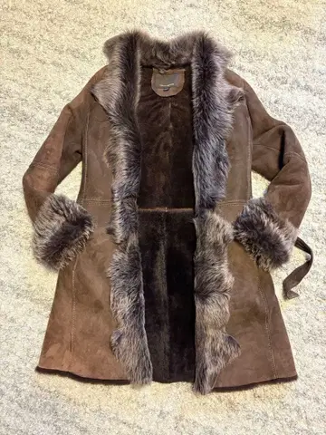 NORTH BEACH 브라운 무스탕 코트 M