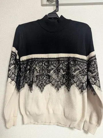 새상품급 podludicraliner 터틀넥 스웨터 레이스 장식