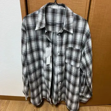 Heather 그레이 계열 체크 긴팔 셔츠 B