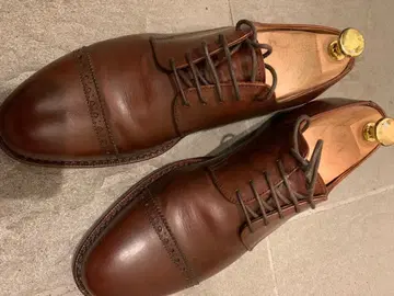 [ 새상품급 ] 잘란 스리와야 브라운 가죽 드레스 슈즈