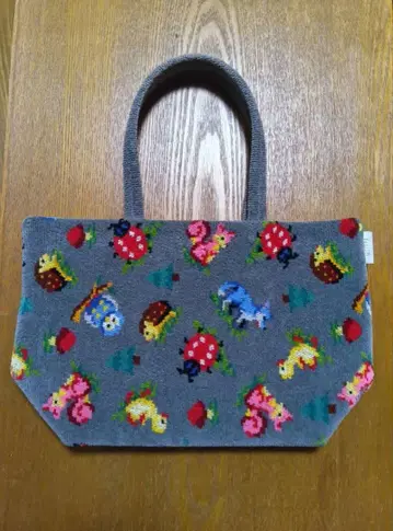 페이러 하이디 프렌즈 포레스트 토트백 핸드백