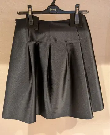 Harrods 블랙 스커트