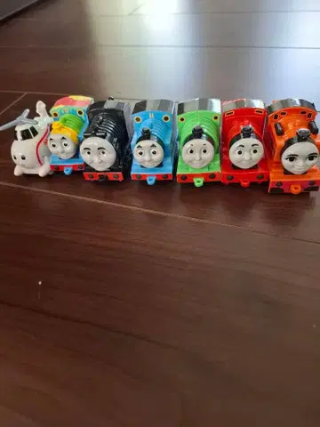 미사용 프라레일 토마스 차량 세트