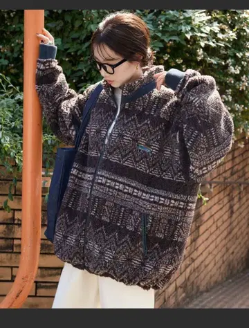 FREAK'S STORE OUTDOORS 자카드 보아 자켓