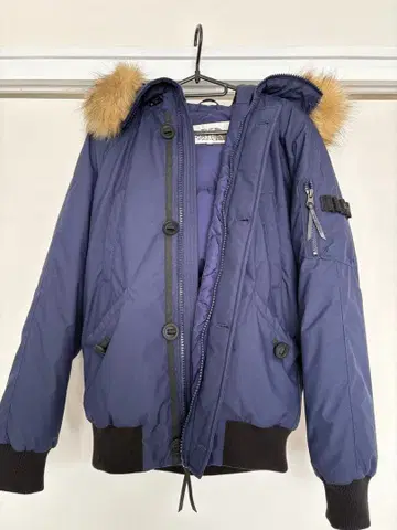 THE NORTH FACE 네이비 다운 자켓