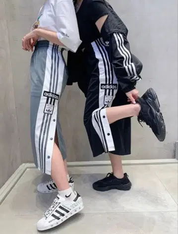 아디다스 오리지널스 아디 브레이크 스커트 M 사이즈