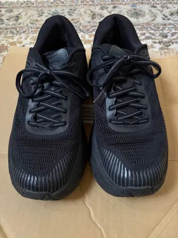 HOKA ONE ONE bondi 7 24.5