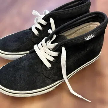 미사용 새상품! 23cm VANS 블랙 스웨이드 하이컷 스니커즈