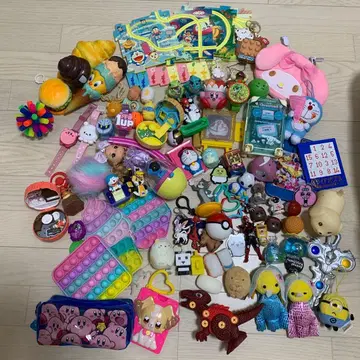 인기 캐릭터 잡동사니 묶음 판매