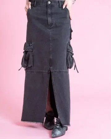 [ Ray BEAMS ] 카고 데님 스커트 블랙
