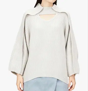 snidel 스나이델 데콜테 오픈 디자인 니트