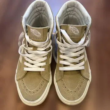 한 번만 신은 새상품급 23cm Vans 하이컷 스니커즈 베이지