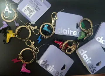 Claire's 컬러풀 롤러 스케이트 키링