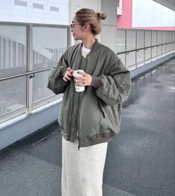 차오패닉 티피 2way 볼륨 슬리브 MA-1 오버 사이즈 새상품급