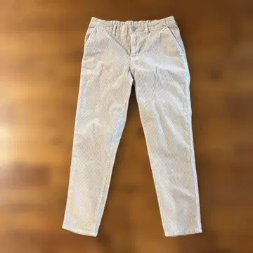 베이지 코듀로이 테이퍼드 팬츠