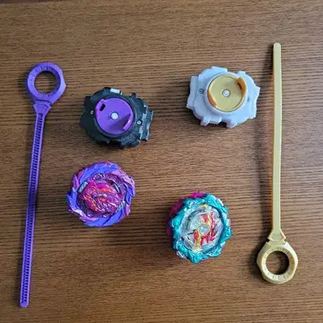 베이블레이드 2개 세트