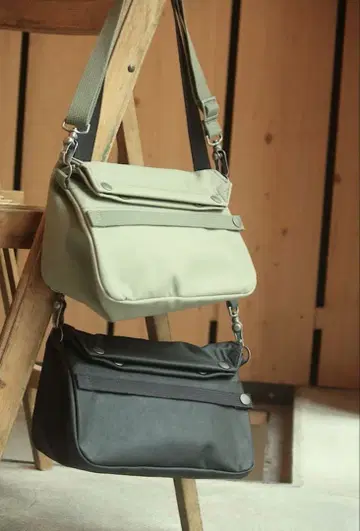 ANATOMICA SMALL SHOULDER BAG 데드스탁 원단 사용