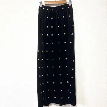 택 포함 새상품 mystic 자수 벨로아 스커트