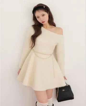 Mmeeme One shoulder bijou belt onepiece