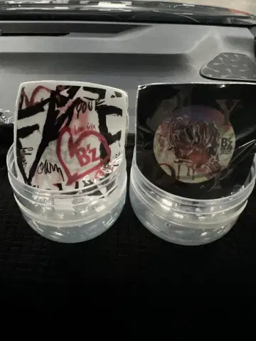 B'z 라이브 가챠 폰택 (화이트) (블랙)