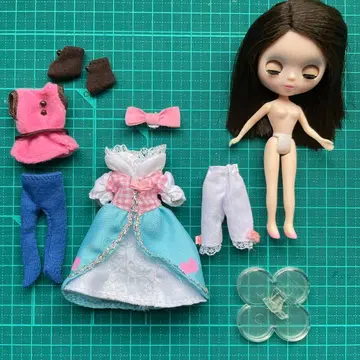 미니 브라이스 인형 웨이크 업 키스