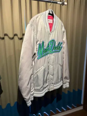 [ 맥대디 ] MACKDADDY 바시티 자켓 L 사이즈