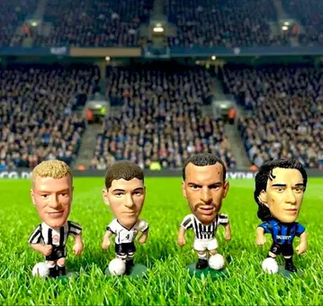 코린시안 피규어 4체 세트