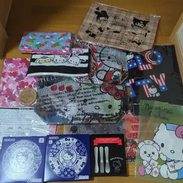 헬로키티 굿즈 여러 가지