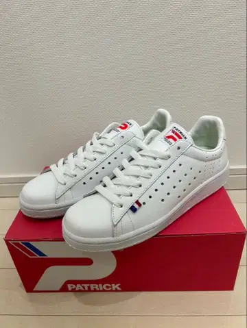 PATRICK 화이트 스니커즈