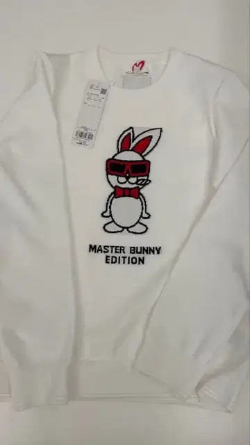MASTER BUNNY EDITION 스웨터 L 사이즈