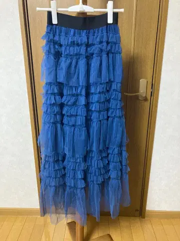 axes femme 엑시즈팜 샤샤 스커트 티어드 블루