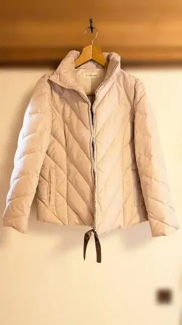 [ 하자품 세일 ] 핑크 베이지 다운 자켓