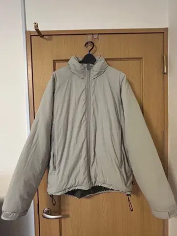 ALPHA INDUSTRIES 레벨 7 그레이