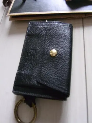 크리스마스 기프트에 [일비종떼] 키케이스와 오로비안코 펜 케이스