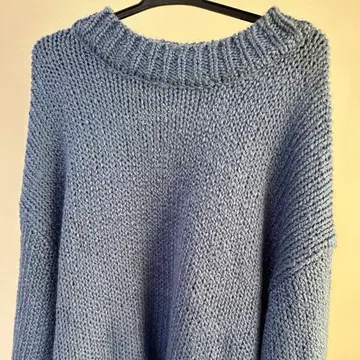 오버 사이즈 니트 스웨터 파랑