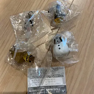 스누피 메지루시 액세서리 스누피 찰리 브라운