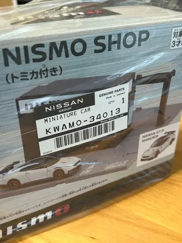 토미카 GT-R NISMO 페어레이디 Z NISMO SHOP