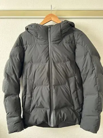 UNIQLO 심리스 다운 파카