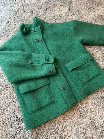 언그리드 ungrid 그린 아우터