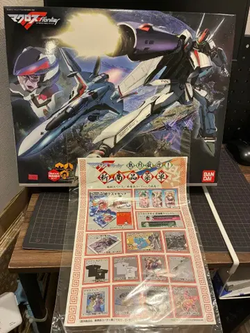 마크로스 프론티어 프라모델 반다이