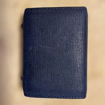 M (엠피우) 네이비 접이식 지갑 천연 가죽