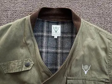 South2West8의 아우터