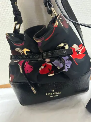 케이트 스페이드 컬러풀 꽃무늬 숄더백