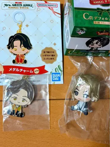 Mrs.GREENAPPLE 미세스 제일복권 메탈 참 후지와라 료카 세트
